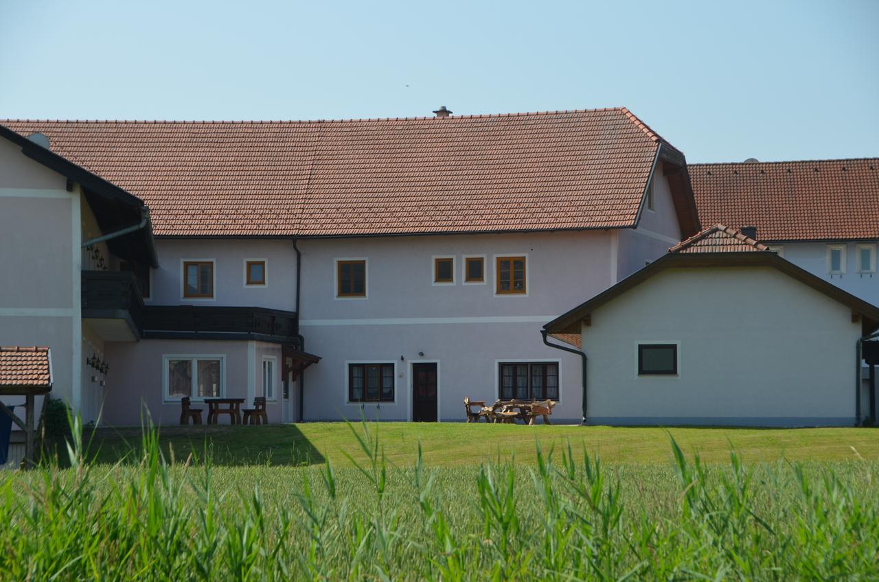 Gasthof Schabschneider Hotel Neulengbach Exterior photo